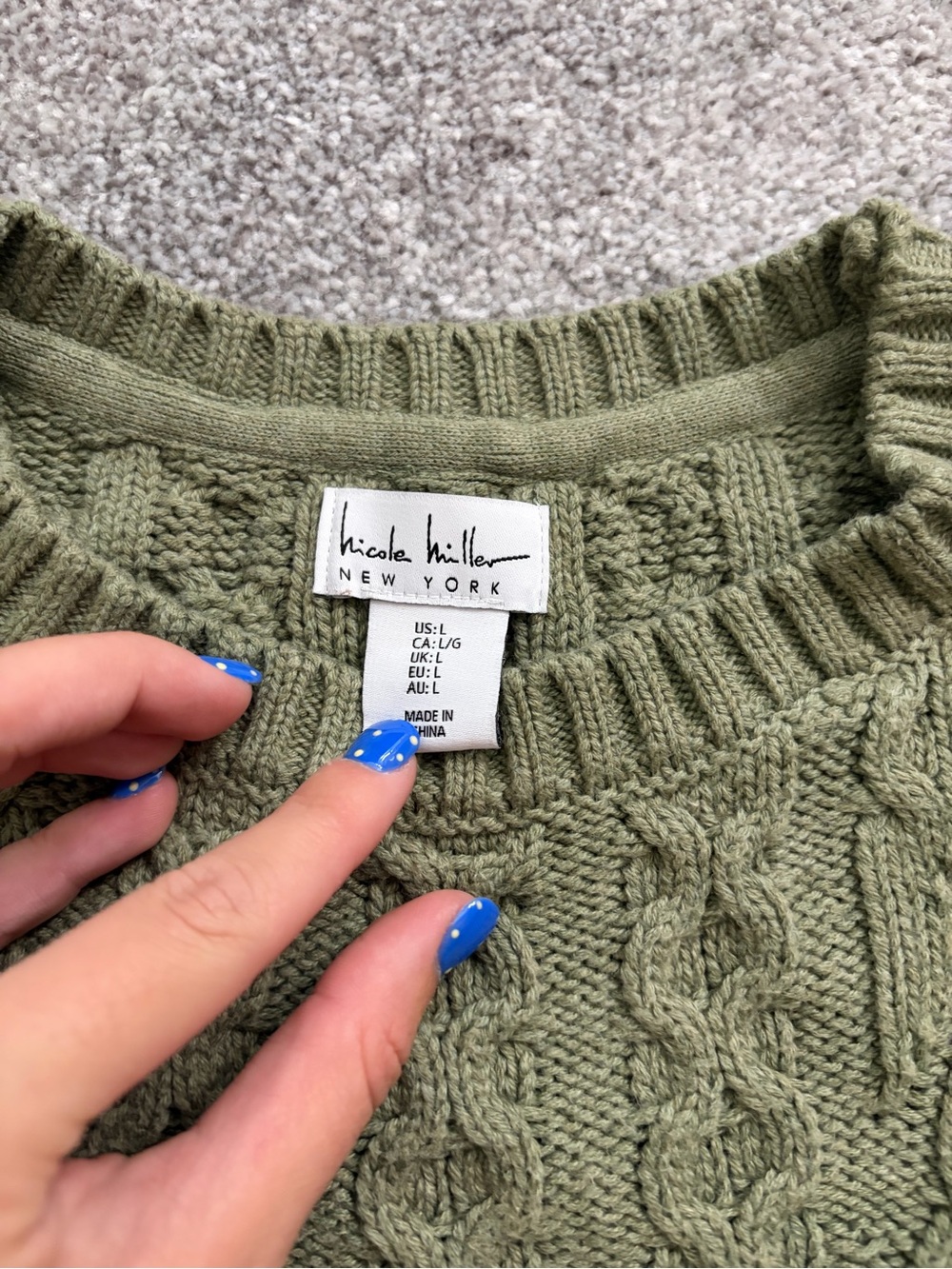 Nicole Miller Olive Green Cable Knit Tank Sweater - Picture 2 of 3